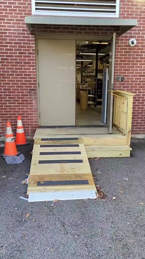 Loading Dock Equipment for Semi Trucks