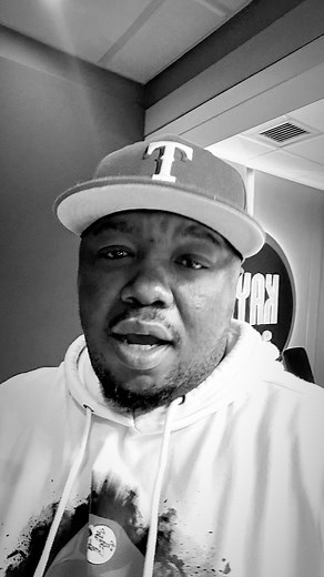 Nazoooooo kuba late...... | Skhumba the Big Banger