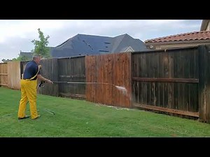 Wood Fence Cleaning using Sodium Metasilicate in Houston, Texas