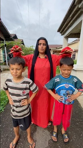 Teman kuntilanak merah banyak banget #comedy #funny #kuntilanak #lucu #humor #drama #hiburan #shorts