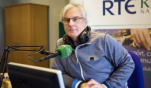 Raidio Na Gaeltachta Legend Ronan Mac Aodha Bhui Passes Following Cancer Battle
