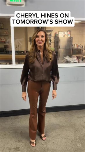 Thursday! I’m so excited for to listen or watch my Juicy Scoop interview with @_cherylhines Cheryl Hines on Hollywood Backlash, RFK, Curb and Comedy Cheryl and I became friends in 1996 in LA. We begin by laughing and reminiscing about Cheryl’s cheating ex and our time together at The Groundlings theater. Cheryl explains how she was cast in Curb Your Enthusiasm and how her career took off. Nothing is off limits from her divorce to why she loves RFK aka Bobby. We get into how Hollywood turned on h