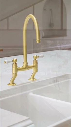 The Ultimate Fireclay Sink Buying Guide | How to Choose the Right One for Your Kitchen