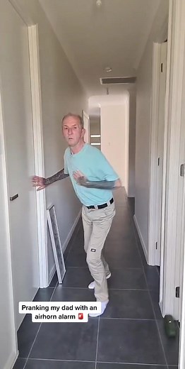 Pranked my dad with a fake alarm 🤣 I think I almost gave him a heart attack 🥺 but his reaction is too good to not laugh #prank #pranks #funny #funnyvideos #hilarious #punked #ridiculousnessmtv