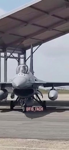 🇨🇱 🦅 #fach #f16fightingfalcon #f16viper #f16 #f16_falcon #f16_fach #airforce1 #lockeedmartin #air #ffaa #militar #avióncombate #f16pilot #f16c