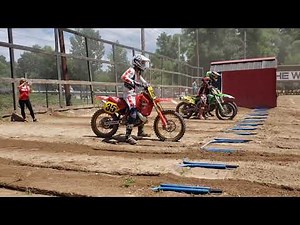 1989 HONDA CR500 2 STROKE VS 2020 450 4 STROKES, LEADS FOR 3 LAPS FINISHES 2ND 450B SOUTHWICK MX 338