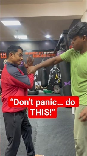 Hand Grab Escape in 3 Seconds ⚡