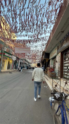 شارع المحلات من اجمل الشوارع الي في القوصيه 🤎 @سمعه منور ياواد ياعسل #القوصيه #typ #رمضان #اسيوط