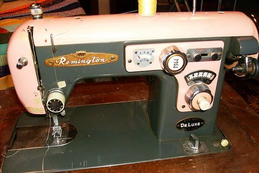 The Old Remington Sewing Machine (Models, History, Value)