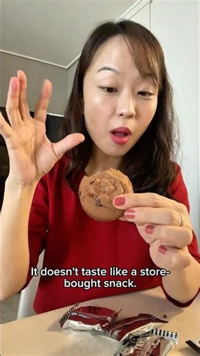 Chic Choc vs Moist Chocochip