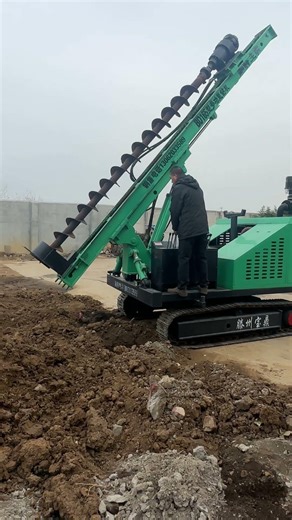BD165 spiral pile driver, 360-degree rotation for seamless piling - the top choice for construction