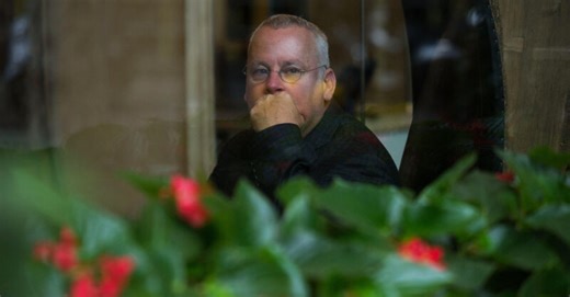 Michael Connelly Q&A: “My father was my hero, then and now”