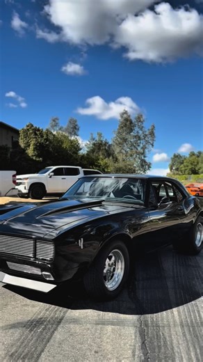 Viking Exotics & Classics on Instagram: "🔥 1967 Chevy Camaro – $78,500 Location: Valley Center, California Worldwide shipping available This badass ’67 Camaro is built to impress — a perfect blend of raw power and show-quality finish. Engine & Drivetrain: • Crate 502 big block with performance aluminum heads • 750 Holley carburetor • Brand new 4L80 transmission • Frankland quick-change rear end • Serpentine pulley system • 3” exhaust with electric cutouts Cooling & Braking: • Aluminum radiator 