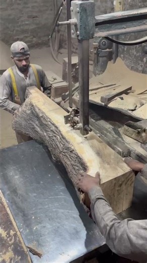 #woodworkingmachine #wooddesigner #wheelsaw #wood #classicwood #carpentry #woodwork #woodworking