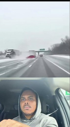 My dashcam captures a Fiat 500 losing control on the motorway