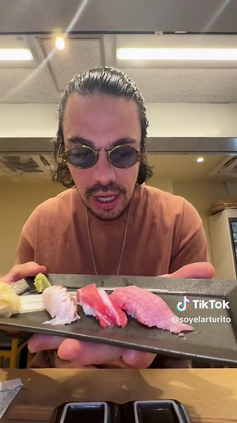 Explorando el Mercado Tsukiji en Tokyo, Japón