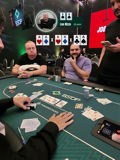 Leo Rizzo matou a mesa inteira!