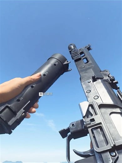 Most realistic reloading animation in cod mw3 #mw3 #warzone #cod #callofduty