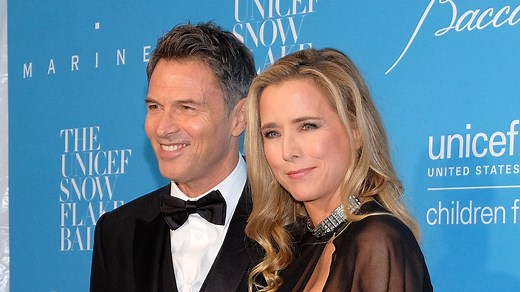 'Madam Secretary' stars Téa Leoni, Tim Daly tie the knot with close family by their side