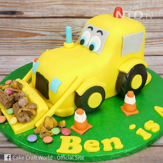 How To Make A Digger Cake 🚜🍰 Your boy will love it😘 Credit:Cake Craft World (goo.gl/Mjr77M) | Taste Life