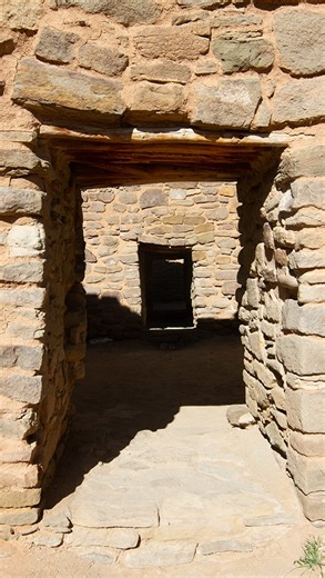 What’s in a name? From Tenochtitlan to the #AztecRuins here in New Mexico there appears to have been sprawling civilizations that were connected. These barren deserts of America’s Southwest were once rich with jungle inland oceans fed by rivers big enough to support vast civilizations equal to our own. There were hundreds of thousands of structures, all gone now; what’s left are outliers, stunning examples of what once existed everywhere. So what happened? When the Spanish began their colonizati