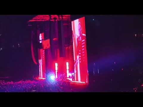 "Sleep"... (MY CHEMICAL ROMANCE LIVE) Boston MA, 9/7/2025