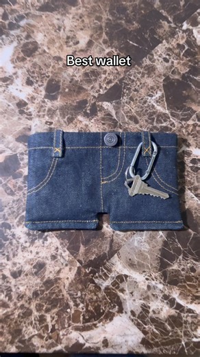 ChoShorts on Instagram: "Best wallet in our store link in bio #wallet #christmasgift #gift #aestheticgift #madeusa"