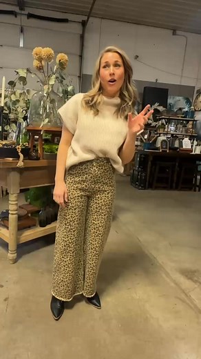 4.6K views · 92 reactions | The real reel you want to see! 藍懶 Shop these looks today - open 10-4! | Real Deals - Gillette, WY | Facebook