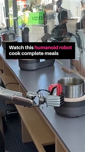 A chef’s kiss from this very special robot! A humanoid robot took center stage at Shanghai’s Inclusion Conference as it cooked complete meals with minimal human intervention. | Cheddar Gadgets