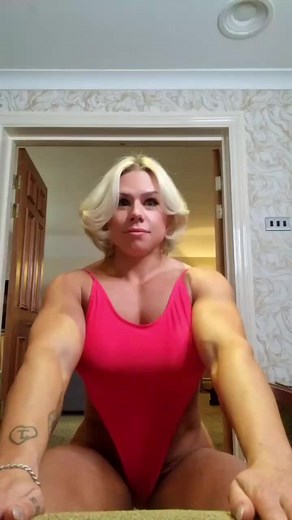 IFBB Pro Lisa Cross on TikTok