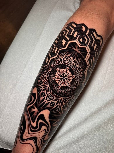 93K views · 1.9K reactions | Spiral tattoo! Some suminagashi lines and 3d patterns surrounding it! Front of the leg knee healed with some fresh stuff we did yesterday. 3 sessions total so far! Done in Tattoo Temple Houston #tattoo #tattooartist #geometrictattoo #mandalatattoo #houstontattooartist | Wesche Tattoo | Facebook