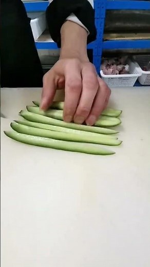 Amazing Cutting Cucumber Skills!