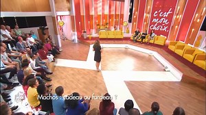 #CMonChoix Sur le plateau de C'est Mon choix, Miguel 21 ans raconte son quotidien auprès de sa femme, un quotidien où le king, c'est lui ! ET PLEIN D'AUTRES SUR WATCH ⤵⤵ https://www.facebook.com/watch/cestmonchoi | C'est mon choix