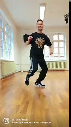 Variation vom T-Step. Kleines Tutorial für Dich. Online Dance Kurs: https://elopage.com/s/movimento/shuffle-beginner | Marcus Dance