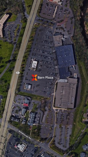 Barn Plaza in Doylestown, PA is transforming into a premier destination for Bucks County. When Marshalls and HomeGoods relocated, we seized the opportunity to bring the county’s first Whole Foods Market to one of the wealthiest areas in the Philadelphia market. This 240K SF grocery-anchored center sits 30 miles north of downtown Philly along Route 611, a main north/south corridor with 36K cars passing daily and an average household income of $178K within 3 miles. Phase one of our redevelopment i