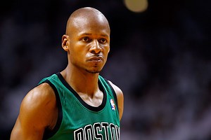 Rajon Rondo Says Ray Allen Won't Be Invited To Celtics' 10-Year Championship Reunion