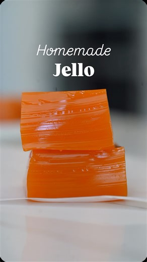 Kayla | Feelin’ Fab on Instagram: "My 2 Ingredient Homemade Jello is not only a fun snack to make with the kids, it’s also packed with Vitamin C and gut supporting amino acids. All you need is 10 minutes, and it’s ready in 24 hours! 🍎🫐 Comment “JELLO” below and I’ll send you the recipe with measurements and tips on how to get the best tasting jello! #guthealth #healthysnack #guthealing #glutenfree #healthysnackideas #easyrecipe #easyrecipeideas #paleo"