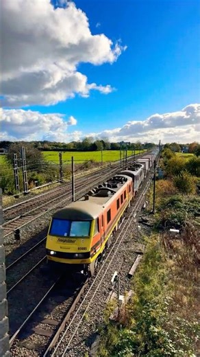 Freight Liner class 90’s #train #railway #love