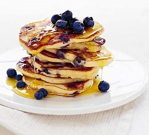 10 easy peasy sweet and savoury pancakes to make tomorrow #gflovespancakes http://www.bbcgoodfood.com/howto/guide/top-10-pancake-fillings-sweet-and-savoury | Good Food