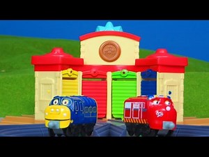 Chuggington Spielzeuge: Roundhouse Lokschuppen mit Zug von Wilson, Koko & Bastian