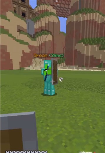 Creative Collaboration in Minecraft with Dream