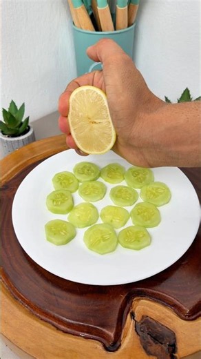 Squeeze Lemon on Cucumber and Drink This Every Morning!