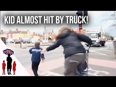Panic As Young Child Runs Towards Busy Road | Supernanny