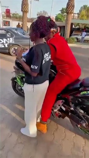 Mafia Boss Unveils Alien Supercar