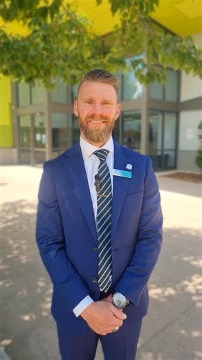 We’re pleased to announce that throughout 2026, our College Principal Jonathan Reedyk, will share a short Mernda Minute video each week. These updates will highlight key moments and activities from across the College, helping to keep our community connected with what’s happening around the school. Mernda Central College. www.merndacentralp12college.vic.edu.au #MerndaMinute #MerndaCentralCollege #Mernda #CommunityConnection #MerndaCommunity #CityofWhittlesea #Year12Camp #MCC #SchoolsBack #educati