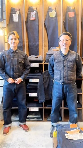 アメカジショップTOP on Instagram: "⁡ SAMURAI JEANS サムライジーンズ より ⁡ 『ハク』デニムを育てるの巻 ⁡ 私スタッフのハクは SAMURAI JEANS サムライジーンズ の デニムを育てます！ ⁡ 174cm62k Gジャン(38)サイズ着用 ジーパン(32)インチ着用 ⁡ これから愛を込めて育てていきます！ ⁡ 今後、経過状況をご紹介していきますので お楽しみに〜(^^)v ⁡ #samuraijeans #サムライジーンズ #デニムオンデニム #アメカジショップ #山口県アメカジショップ #アメカジショップtop"