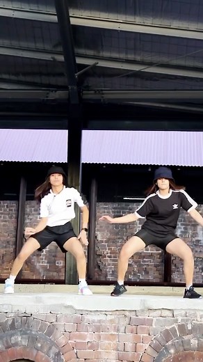 We dance , we learn. @rhea_5678 (Mention your dance partner 💃🏼)#hi5girls