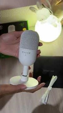 Unboxing Razer Seiren V3 Mini + Audio Test