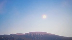 So i have a black trail in all games and videos when i move my mouse (look at the sun)