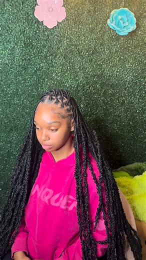 BraidsbyMari on Instagram: "Wyd if you not bookin?!?🤨🤷🏽‍♀️ Lolll… $100 Loc sale, DM to book!🤗🎀 | @kamayas.kastle | #explore #fyp #jacksonvillestylist #viral #jacksonvillebraider"